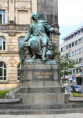 Otto-von-Guericke-Denkmal